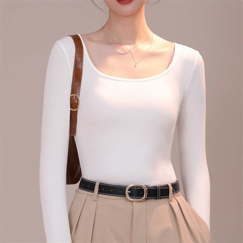 六月玫瑰法式方领打底衫：高级感与舒适度的完美平衡