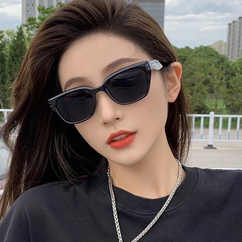 傲龙AORON猫眼墨镜：G*M同款，防晒时尚两不误