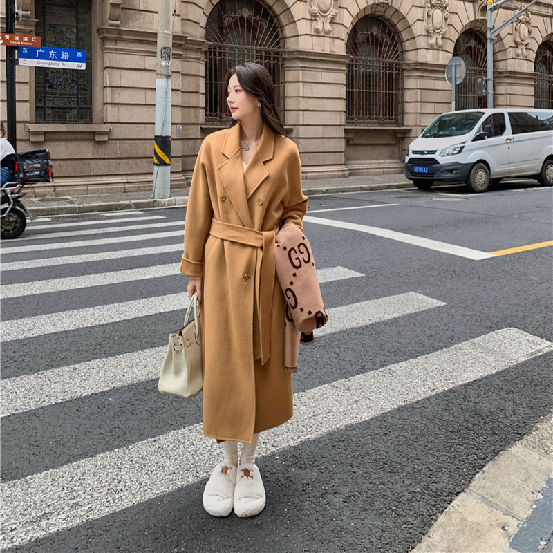 百年老味！秋林里道斯古法熏鸡，一口回到1900年的哈尔滨