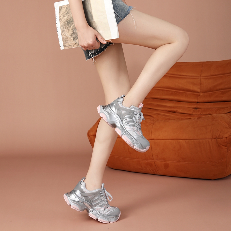 灰粉拼色老爹鞋，沙驰Satchi网面5CM轻甜步，时尚休闲新宠