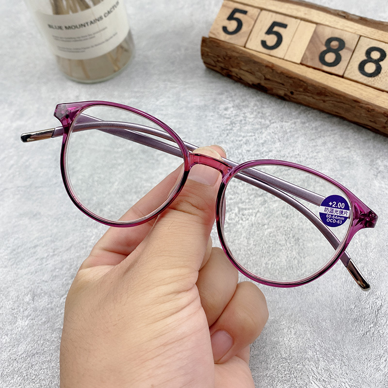 美艾伦老花镜：轻便圆框，防蓝光护眼新体验