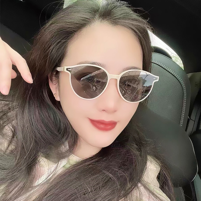 戴上它，我就是这条街最靓的仔！傲龙AORON偏光镜体验报告
