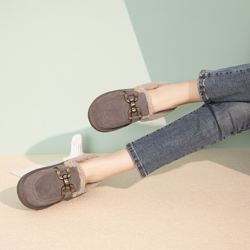 沙驰勃肯鞋：一脚蹬的温暖与舒适，值不值这个价？