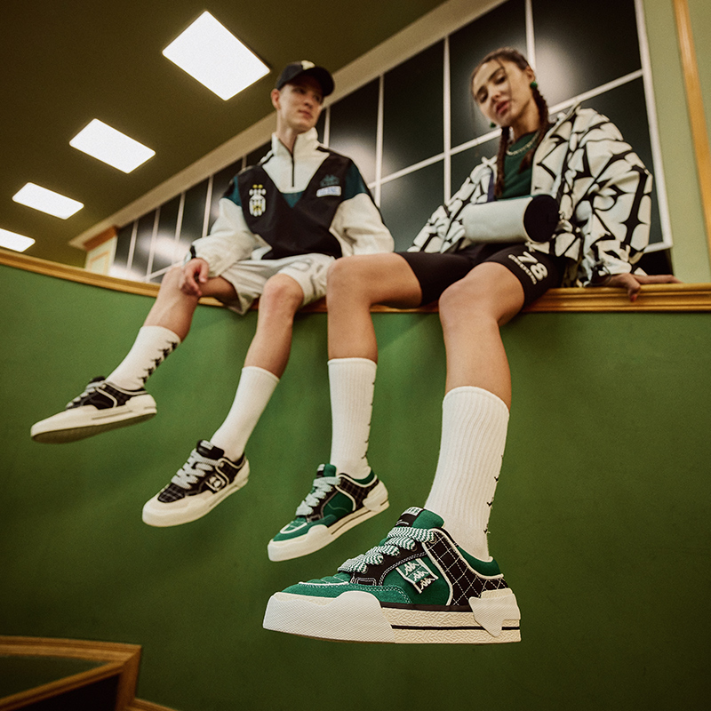 卡帕KAPPA竞向滑板鞋：2025春季新款，是潮流爆款还是智商税？