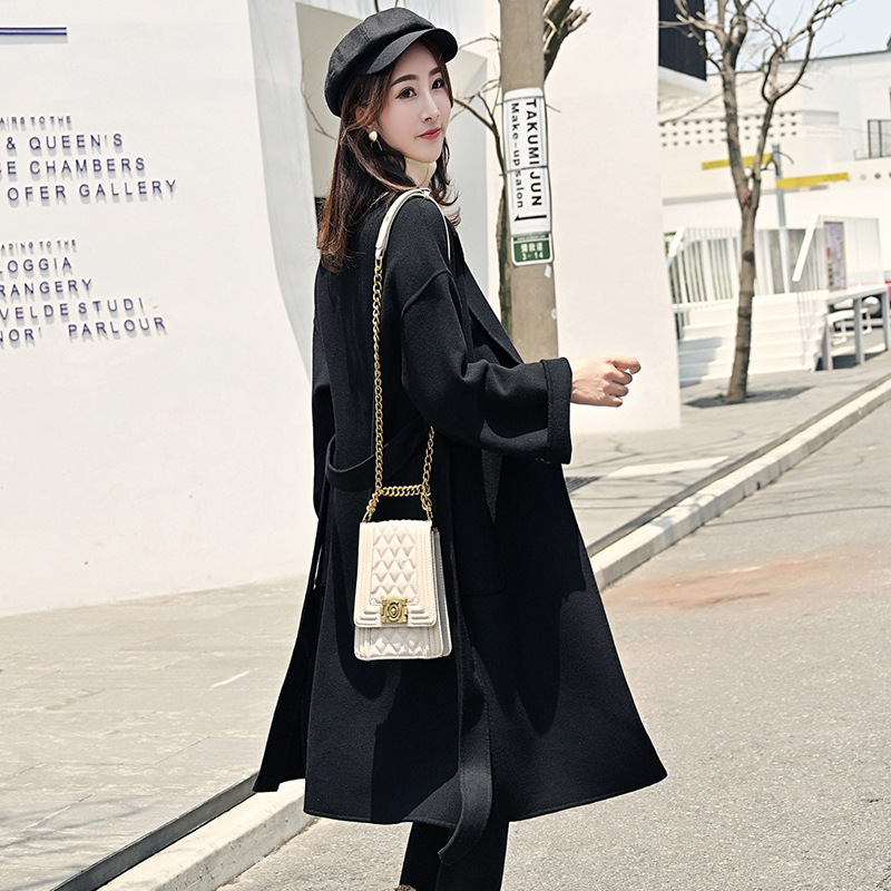 精致生活必备！欧莱克手持挂烫机，轻松搞定衣物褶皱，杀螨除菌一步到位！ 第3张图片