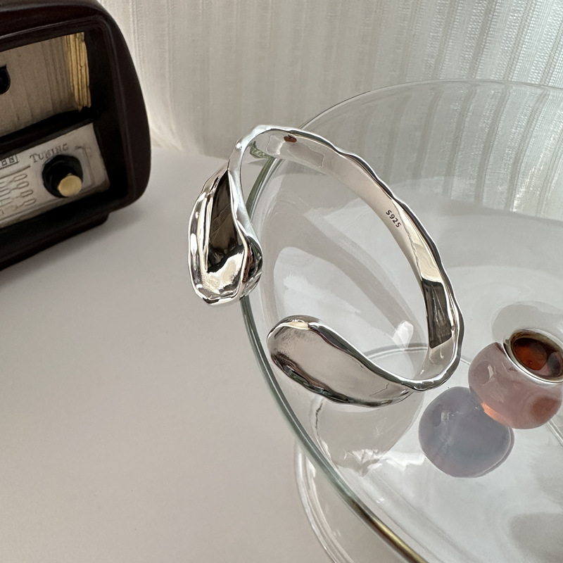 S925纯银手环｜韩系做旧风，时髦精的日常必备✨