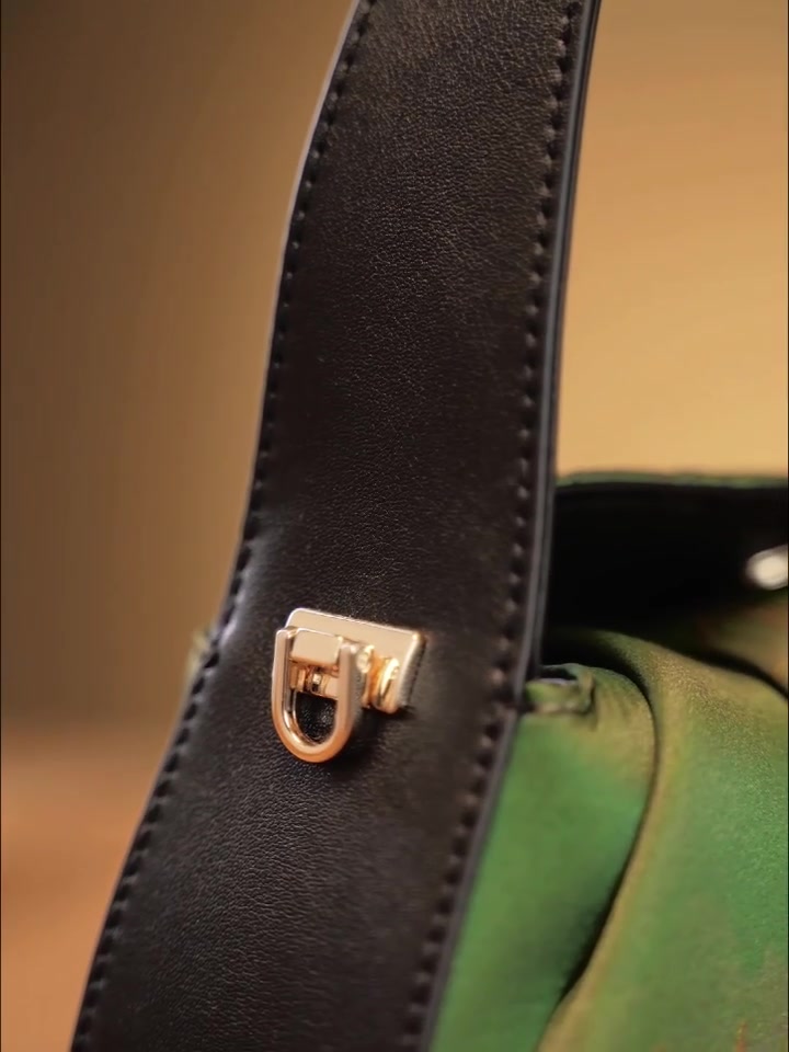 当非遗香云纱遇见粽子包：这波国风潮我追了！