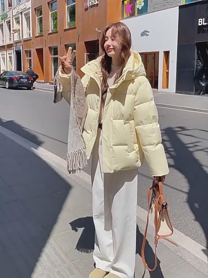 姐妹们！这件羽绒棉服我直接封神🔥 九年储撤柜正品太香了！