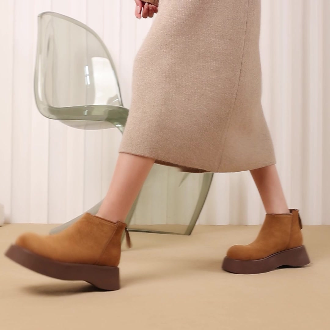 这双达芙妮马丁靴，让我在冬天也能‘高人一等’！