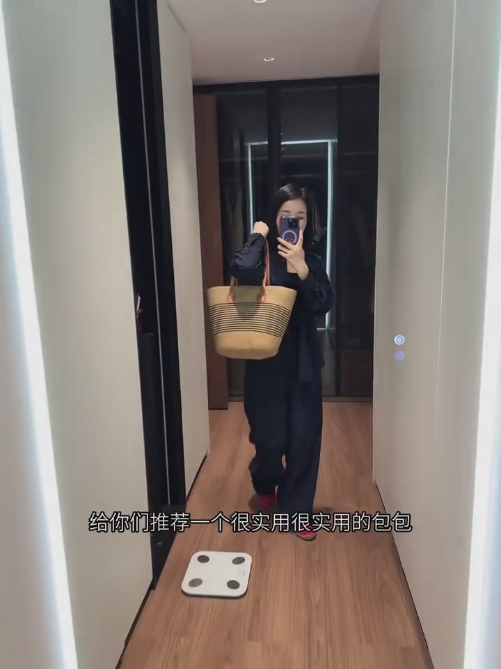 不到80块！这个法式草编包也太能装了吧！