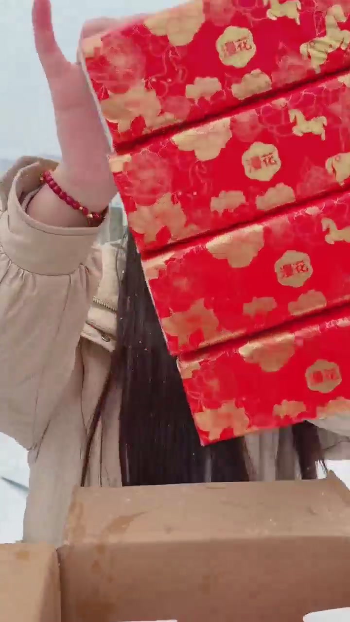 年会抽纸大测评！漫花五层加厚纸到底值不值？