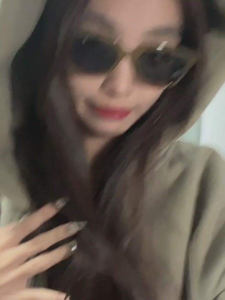 戴上这款韩版窄框墨镜，我秒变街拍达人！蓝婷凯丝Lightingkiss偏光太阳镜实测分享