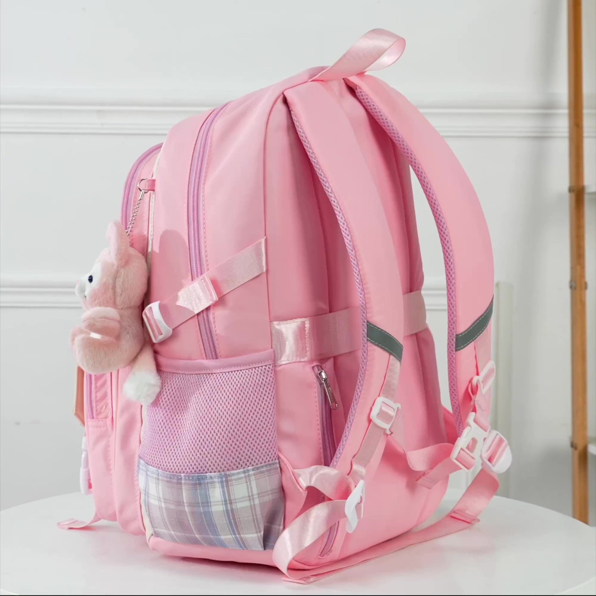 初中女生必备！巴布豆BOBDOG书包，颜值与实用并存，减负又轻便！