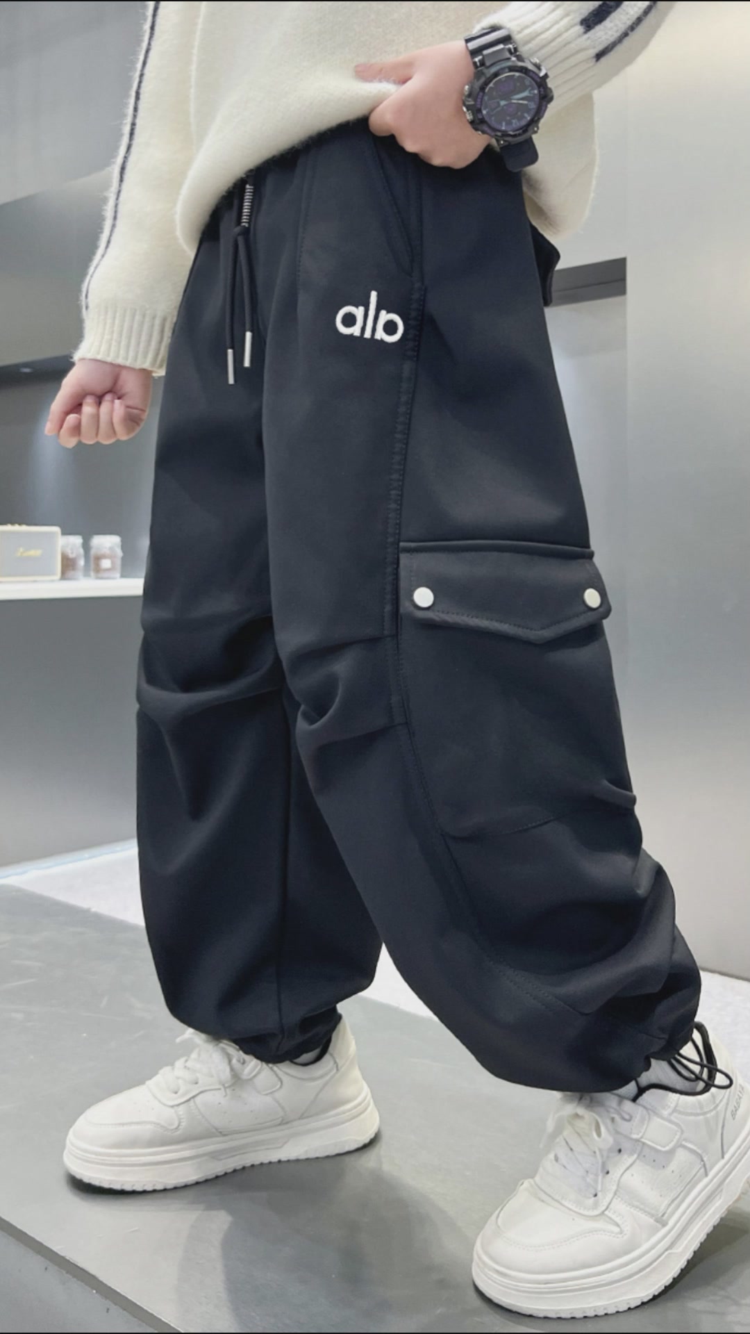 一条能让孩子“潮”到骨子里的保暖裤——汤姆牛男童加绒裤体验