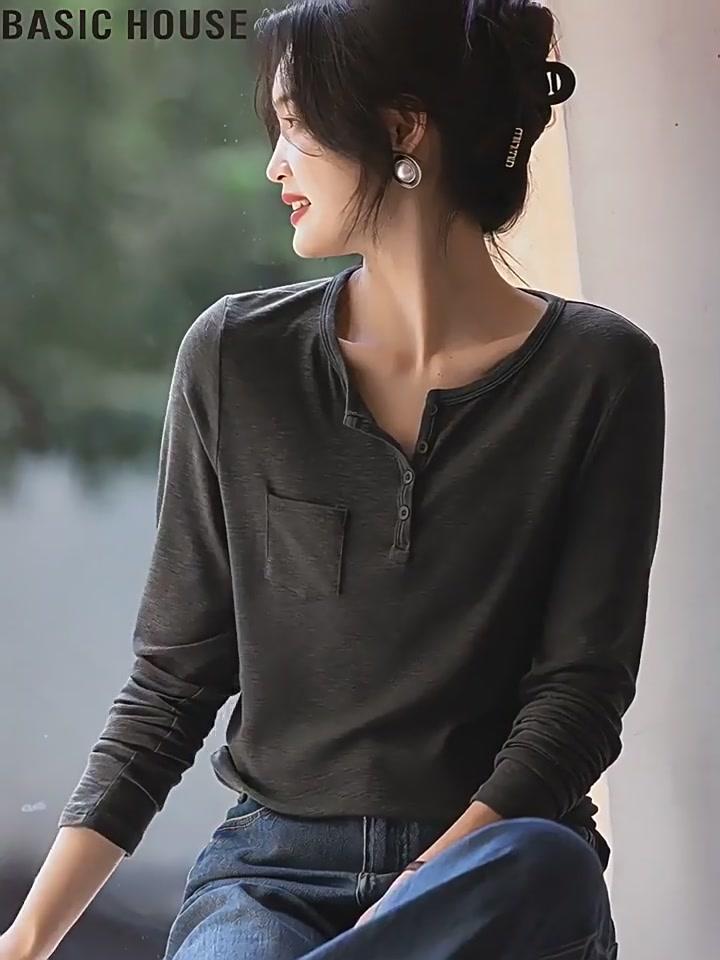 马克华菲这件蕾丝拼接针织开衫，穿上是真香还是真坑？