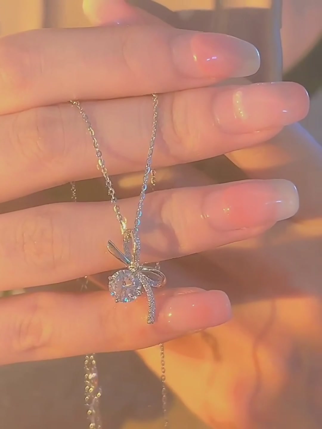 DTOTO蝴蝶结项链：精致锁骨链界的“小作精”，百搭又上头！