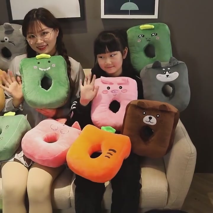 木马人午睡枕：办公室午休神器，还是趴桌噩梦？