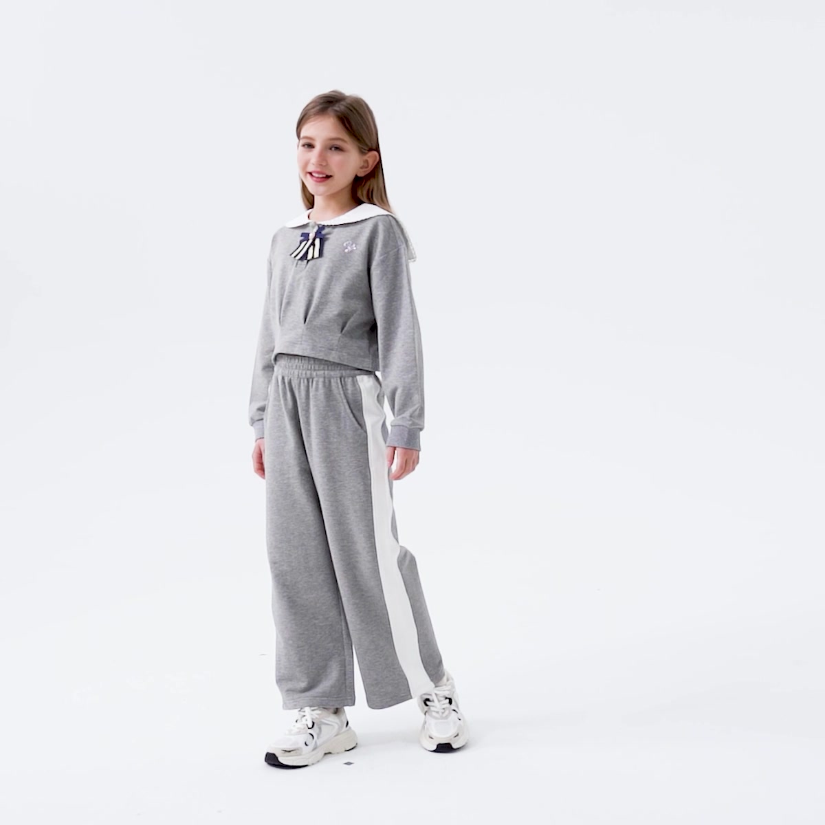 法式学院风卫衣，女儿穿上秒变小公主👑