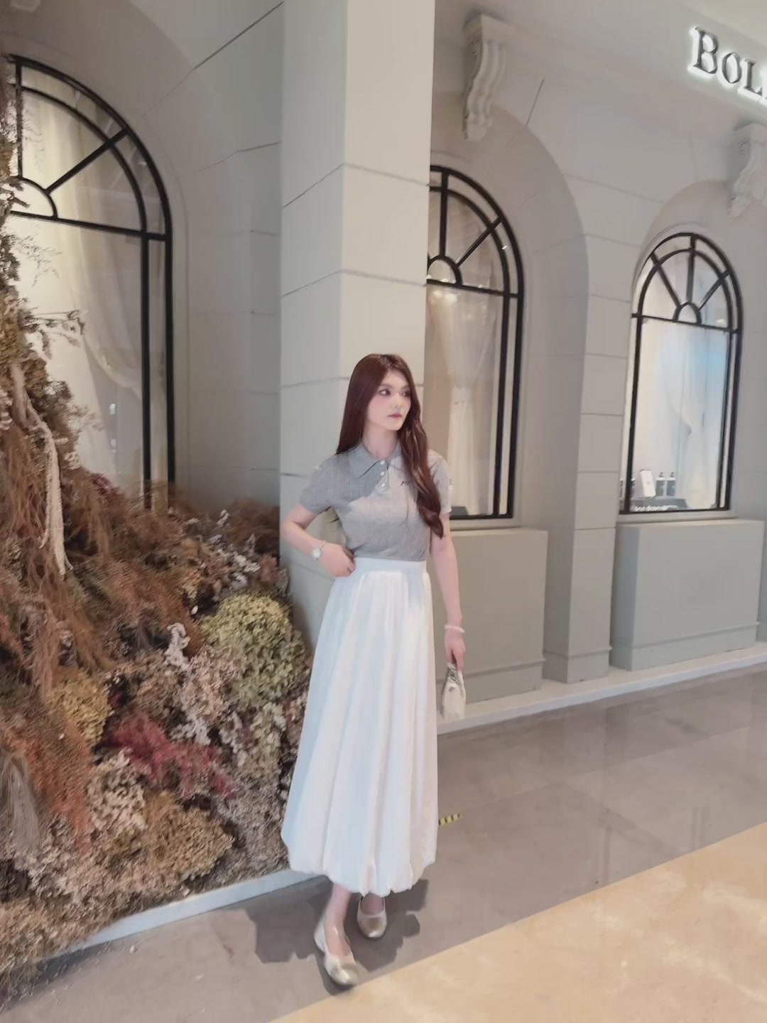 纳纹花苞裙：初秋的温柔遮肉魔法