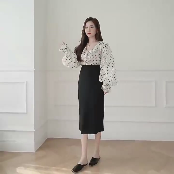 穿这条裙子，我差点把办公室变成T台