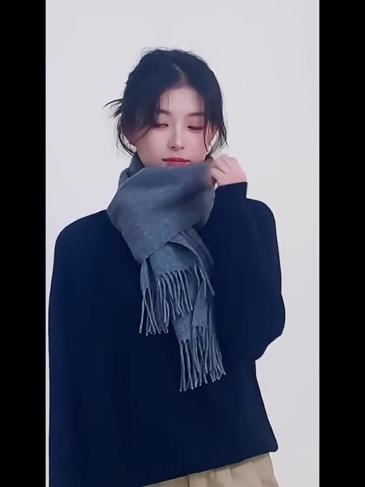 冬日暖意 | 这条纯羊毛围巾，让优雅与温暖并存