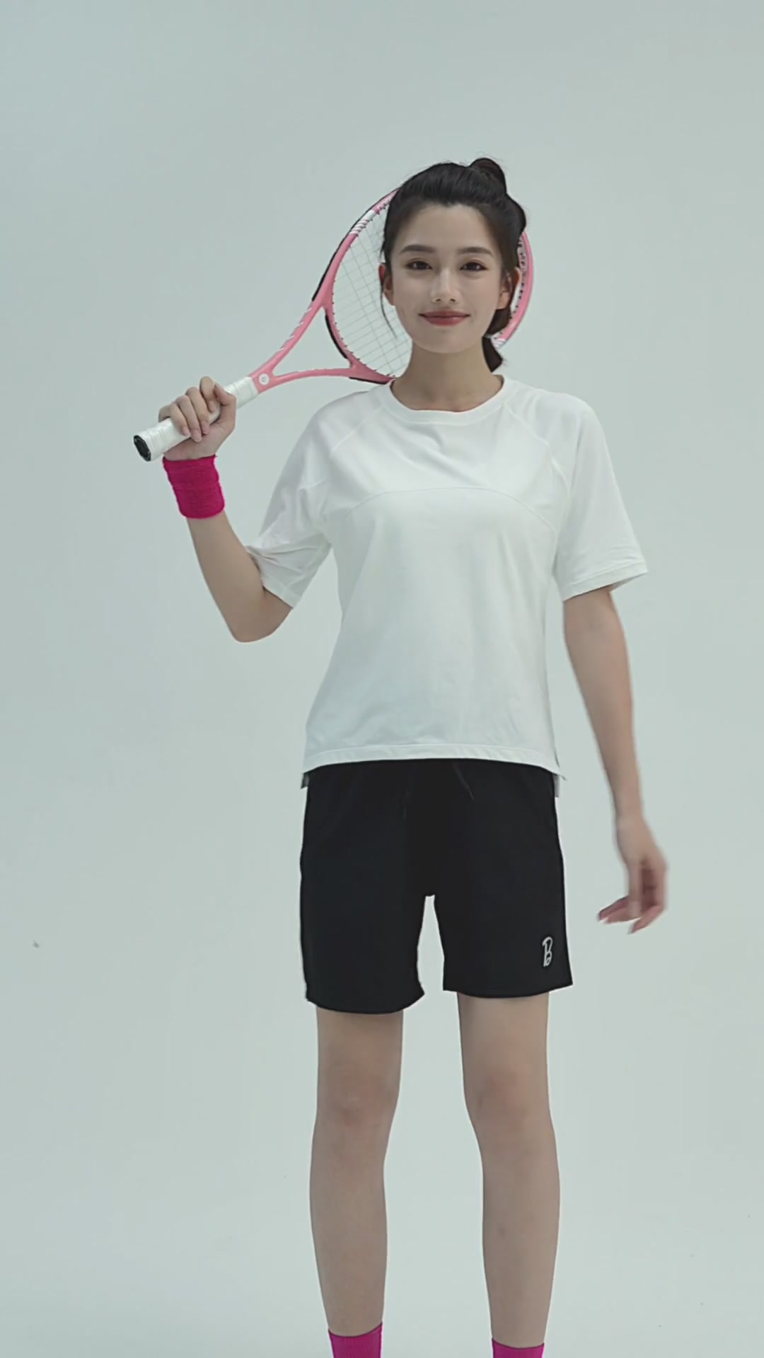 芭比运动短袖测评：轻薄防晒还速干，夏天运动就靠它！