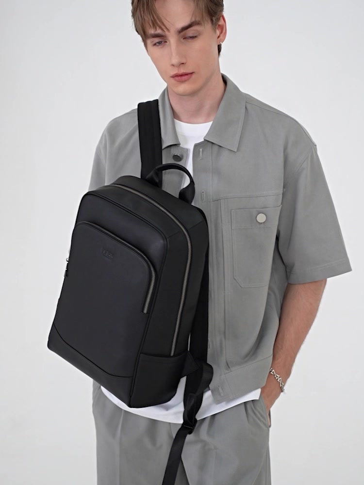 花2699买马克华菲双肩包，我后悔了吗？