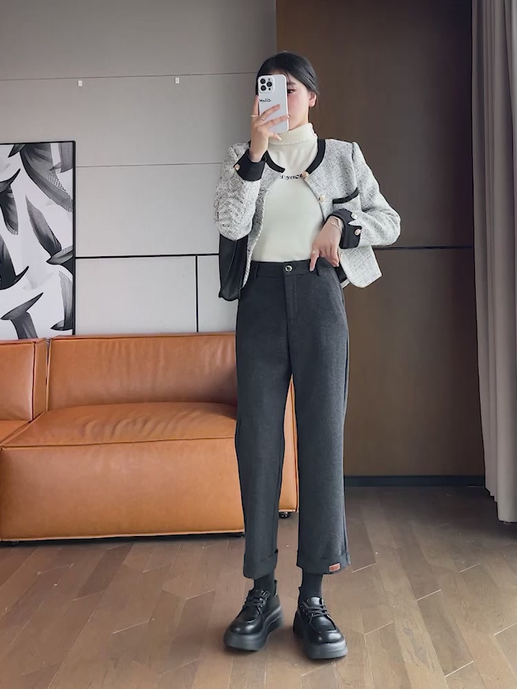 韩左韩右秋冬毛呢翻边休闲裤：一条能让你在寒风中保持优雅的“魔法裤”