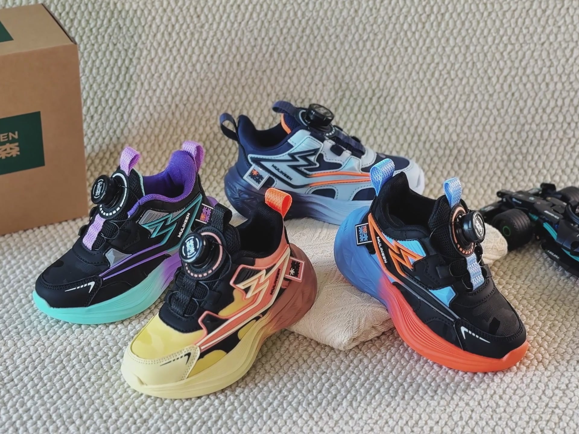 木林森童鞋开箱：89.9元冬季防水鞋，值不值得入手？