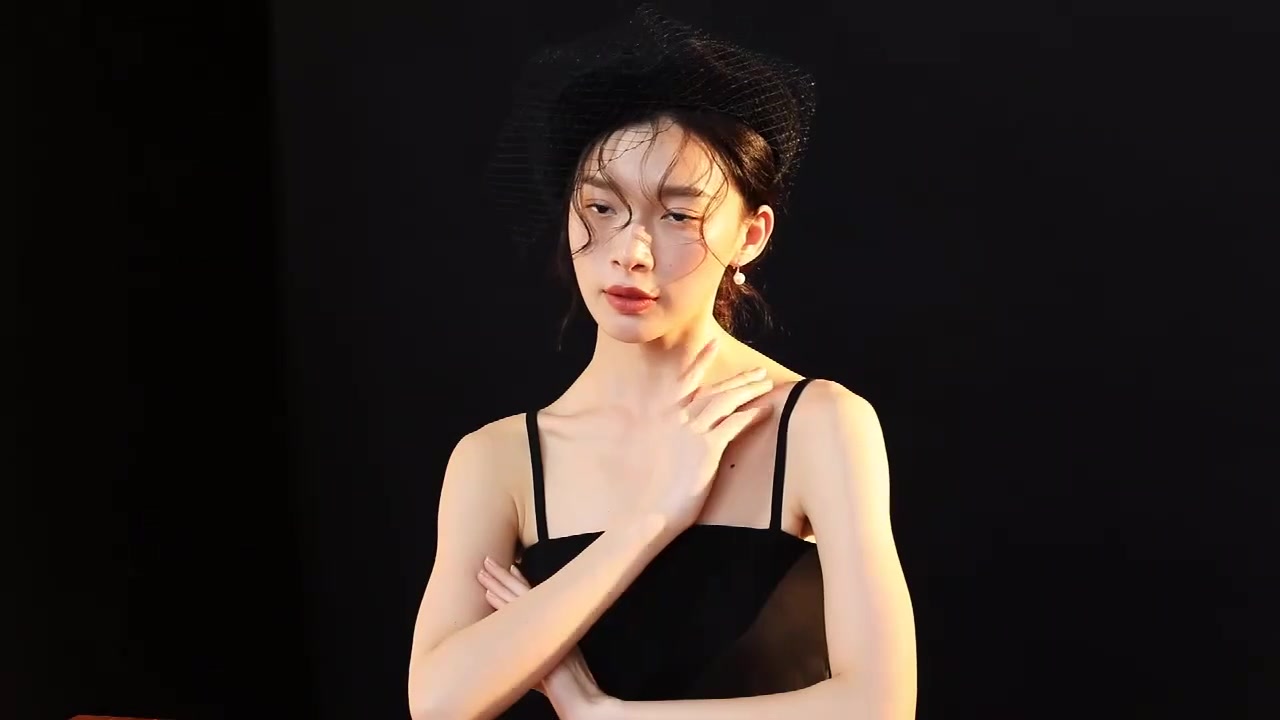 佰色传情BRI.R珍珠耳环：是优雅还是智商税？