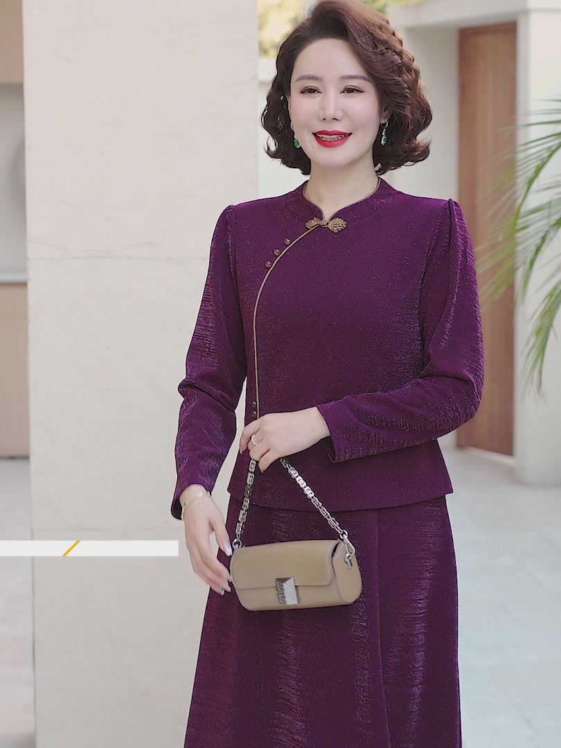 妈妈穿上这件连衣裙，瞬间年轻十岁！