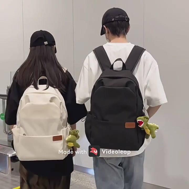 杉木山装SMSZ联名款双肩包：容量大得能装下整个宇宙，学生党&旅行控必备神器！