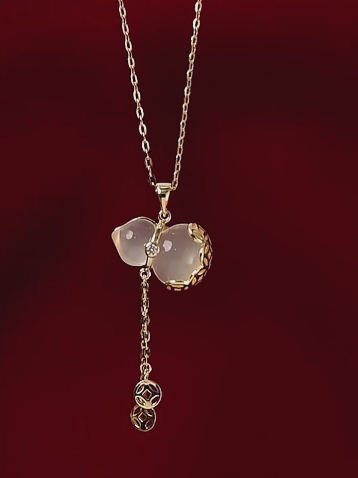 新中式福禄玉髓吊坠项链，925银流苏萌芦锁骨链，2023年新款百搭时尚