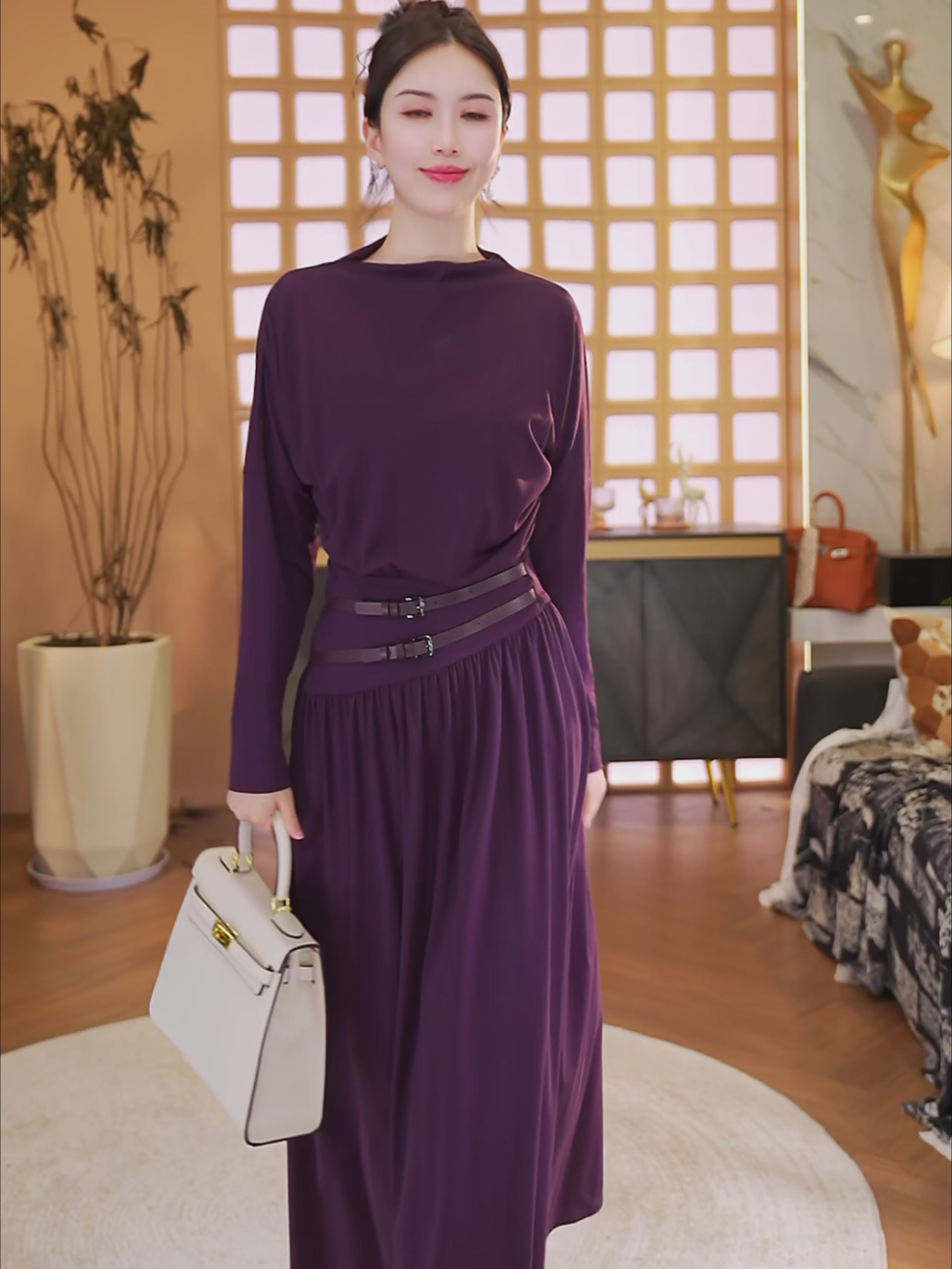 这件紫色连衣裙，让我在通勤路上多了点文艺范儿