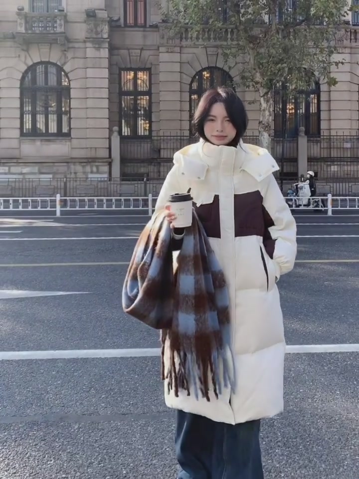 甜小二羽绒服测评：1299元的面包服，到底值不值得入手？