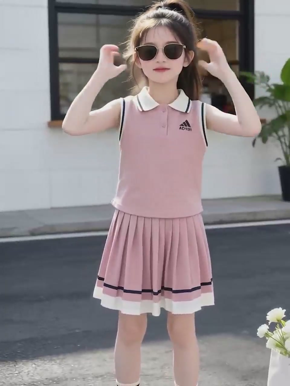 Camkids女童夏装运动套装：2026新款无袖百褶裙，时尚与舒适的双重体验