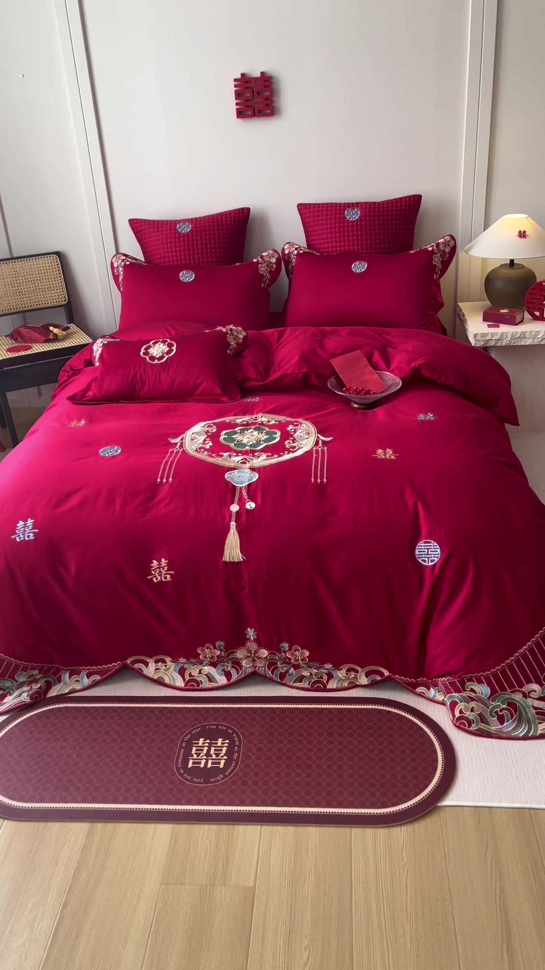 皇力士婚庆四件套：中式刺绣的浪漫，值不值3698？