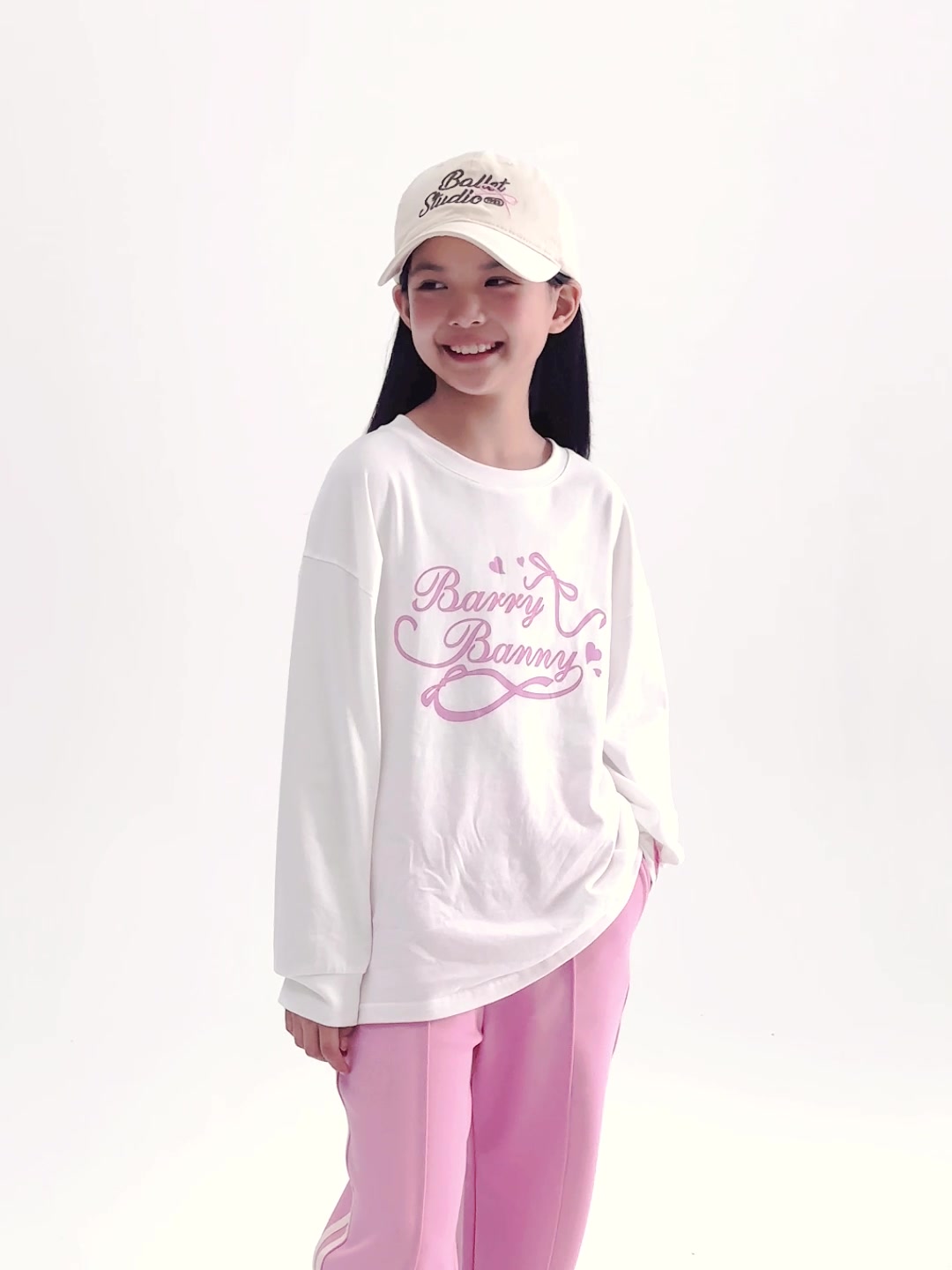 Barry Banny女童T恤测评：白色印花上衣，甜到心坎里！