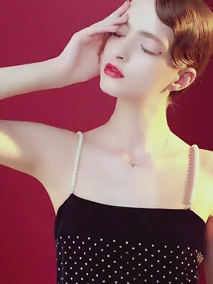 一条锦鲤的奇幻漂流：当古法鎏金遇见我的新年焦虑