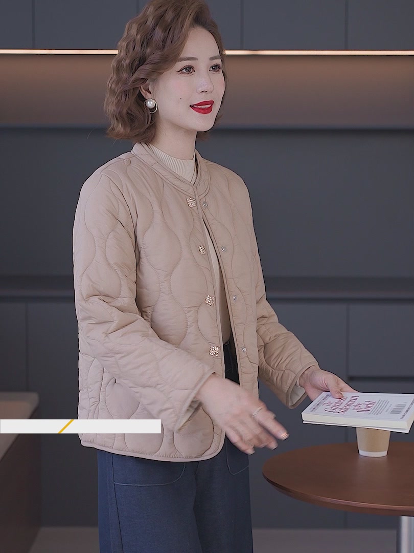 妈妈们看过来！这件小香风羽绒棉服也太洋气了吧💕