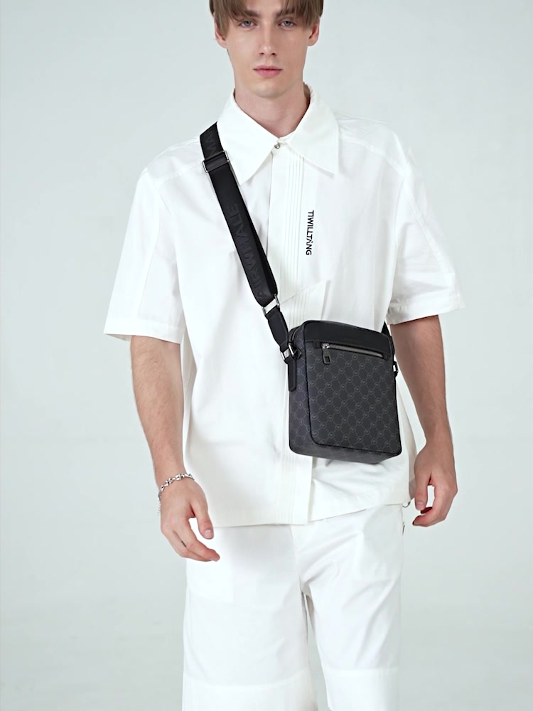 马克华菲FAIRWHALE男士单肩包：时尚与实用的完美结合，但价格有点小贵？