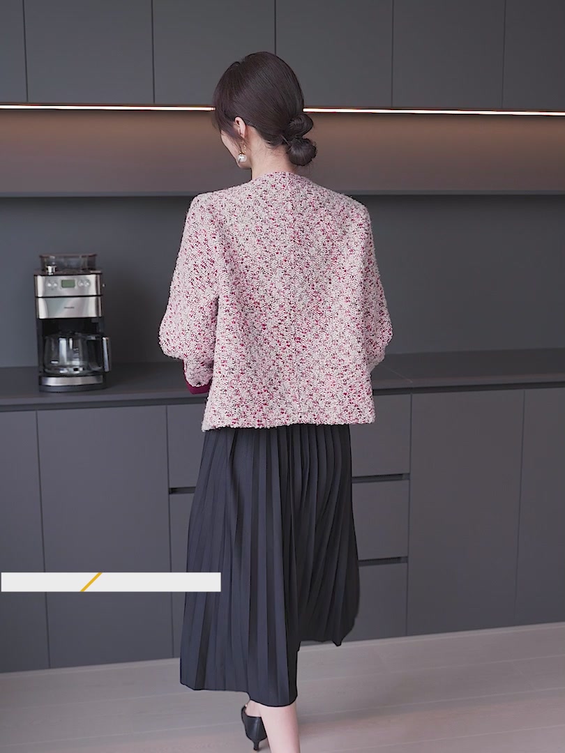 妈妈也能穿出少女感！这套小香风套装太减龄了💖