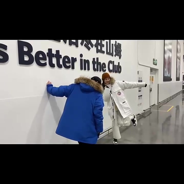 花3千多买羽绒服值吗？我替你们试了这件跨境工装羽绒服！