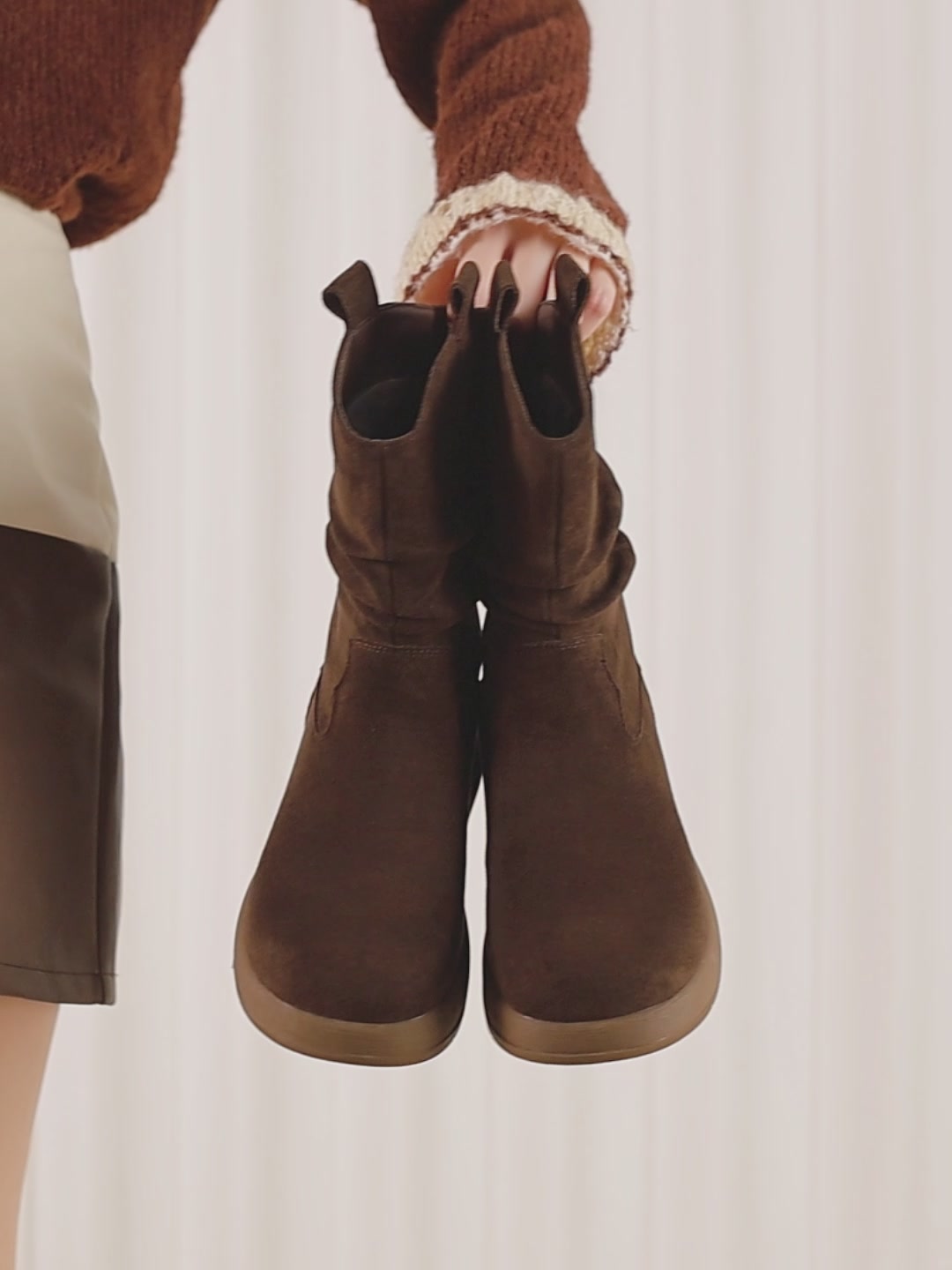 达芙妮复古骑士靴：美拉德堆堆靴的废土风体验，值不值528？