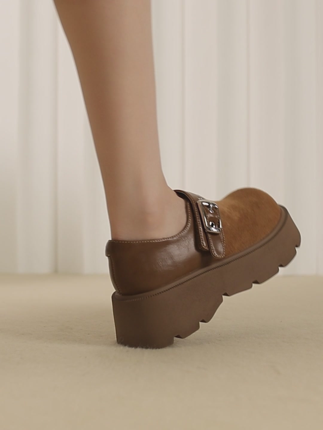 达芙妮勃肯鞋，懒人福音还是智商税？599元值不值？