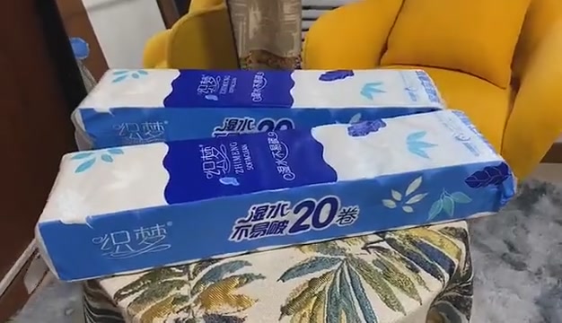 兰瑟儿2025冬复古连衣裙开箱|高级感植绒提花,显瘦收腰绝了! 第3张图片