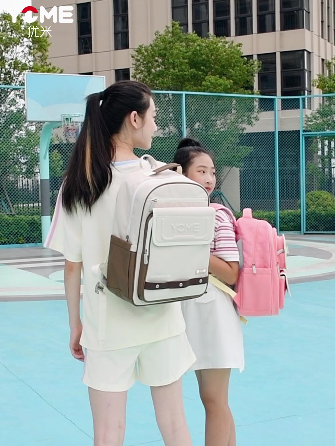 花458元给娃买了个书包，结果我成了朋友圈的“大冤种”？