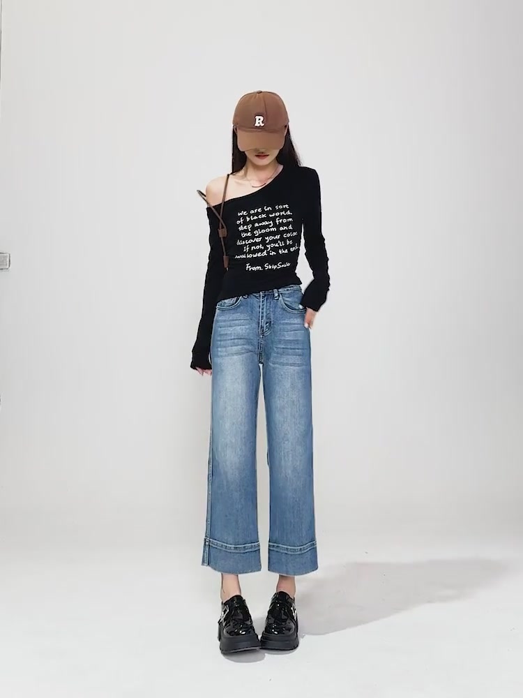 这条牛仔裤让我在试衣间笑出声：复古简约四面弹力窄版小直筒的奇妙冒险