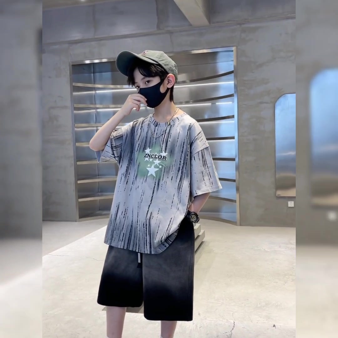 Camkids男童夏装套装：帅气潮酷，但价格有点烫手