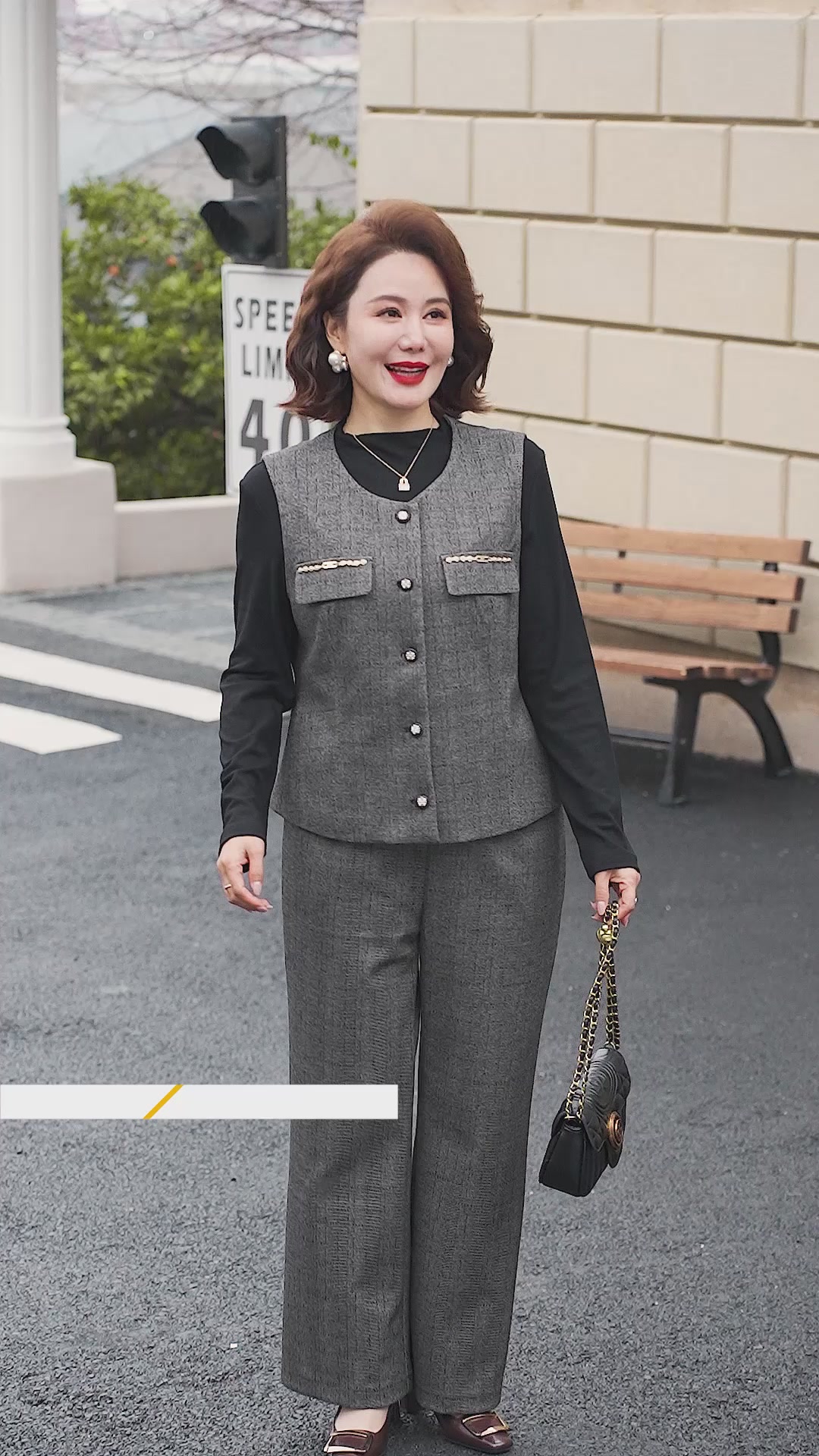 纤依派三件套：西装马甲+打底衫+裤子的春季穿搭冒险，我冲动下单后竟发现...
